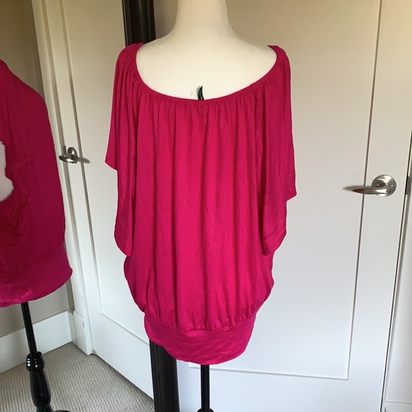 NEW fuchsia off shoulder top XL - Picture 5 of 15